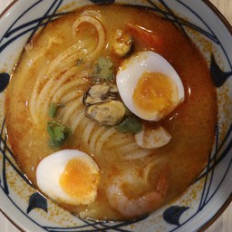 อุด้งต้มยำ