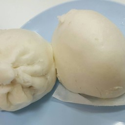 บะหมี่ผัดแห้งปลาหมึก