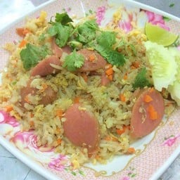 ข้าวผัดปู  สี่แยกโลตัสปทุม