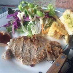 สันโค้งน้อย สเต๊ก