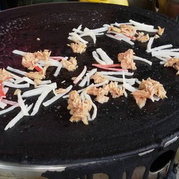 B & J Crepes ซิ่ง