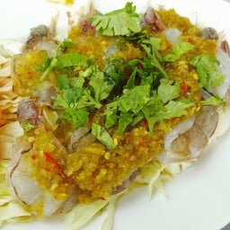 จิ้มจุ่ม ส้มตำ ข้างศึกษานารี