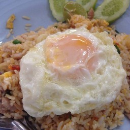 เจ๊ปลา อาหารตามสั่ง