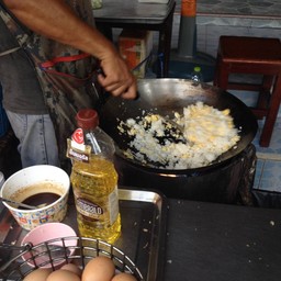 ผัดข้าว