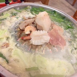 นั่นปลาหมึก??? (คู่กรณี)