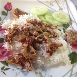 อาหารตามสั่ง ตลาดจตุจักร หน้าประตู 18