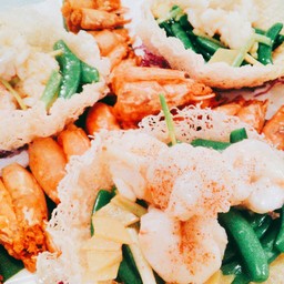 กุ้งจานนี้ให้สั่งจำนวนพอดีคน