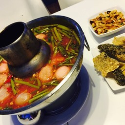 เย็นตาโฟหม้อไฟ