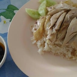 ตี๋เล็กข้าวมันไก่เยาวราช สูตรไหหลำแท้