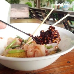 เย็นตาโฟดารา เจ๊ตุ๊ก สันปูเลย