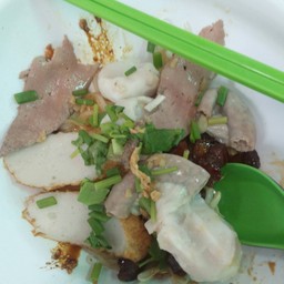 อยากกินหลายอย่างแต่ชามเดียวอิ่ม