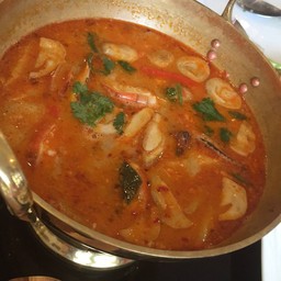 ต้มยำกุ้ง