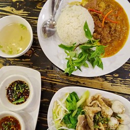 รวม ข้าวแพนงเนื้อตุ๋น