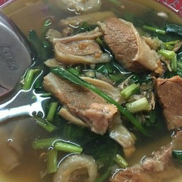 ทั้งหมูและเนื้อตุ๋น เปื่อยกำลังดี