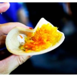 ขนมเบื้องเซราะกราว