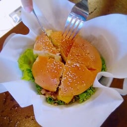 สักคำมั้ย 