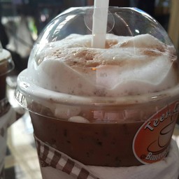 ก็มีรสช็อกโกแลตนะ แต่หวานนน