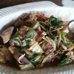 ผัดฉ่าปลาหมู