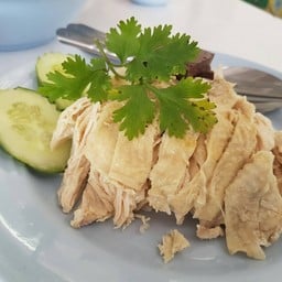 ข้าวมันไก่ ปตท.