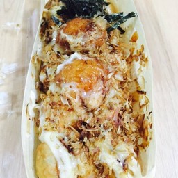 ก่อนโรยสาหร่าย