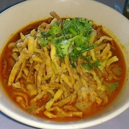 ก๋วยเตี๋ยวป้าบึก ลวงเหนือ