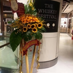 Dfs Wine And Spirits Duplex Changi T2 : Singapore