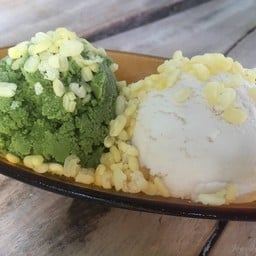 ไอศกรีมรสนมสด + ชาเขียว815