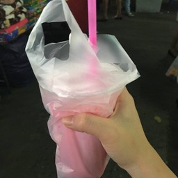 ฮัดช่า ชาชัก ข้างตึก CTI