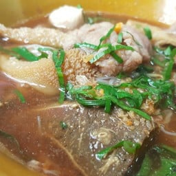 ก๋วยเตี๋ยววัดดงมูลเหล็ก ราชพฤกษ์