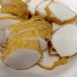 ลูกชิ้นปลาเจ๊ลุ้ย สาขาสันป่าข่อย