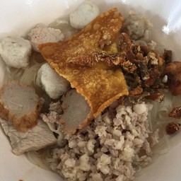 ก๋วยเตี๋ยว 3 ใบเถา