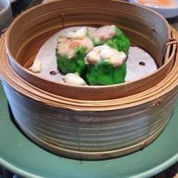 Xen hotel and foodcourt นครปฐม
