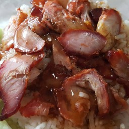 เเสงศรี(ตี๋)หมูเเดงกรอบเป็ด