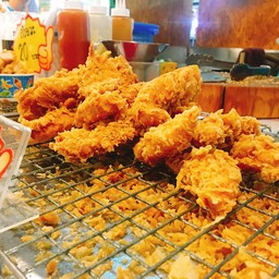 วีณาไก่แซ่บ ตลาด อาร์ เอ็น