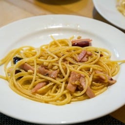 ผัดพริกแห้ง