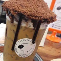 โอวัลตินภูเขาไฟค่ะ แต่ขอทางร้านเปลี่ยนเป็นกาแฟ เพิ่ม 10บาทค่ะ