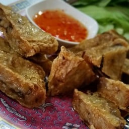 ร้านอาหารเย็นเจี๊ยบ