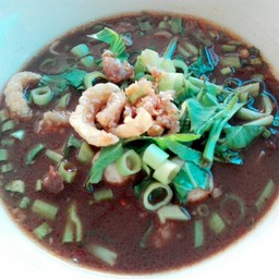 ก๋วยเตี๋ยวเรืออยุธยารสเด็ด ลาดปลาเค้า