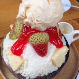 บิงชู สตรอเบอรี่ชีสเค้ก