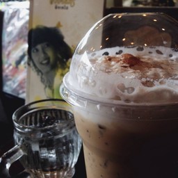 รสเข้ม เหมาะกับการนั่งนานๆอ่านหนังสือ