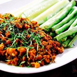 ร้านอาหารเพชรเพิ่มพร