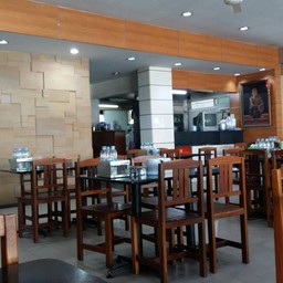 บรรยากาศร้านสะอาด