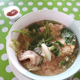 ครัวไม้ขาว