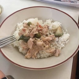 ข้าวแกง กระทิงลาย