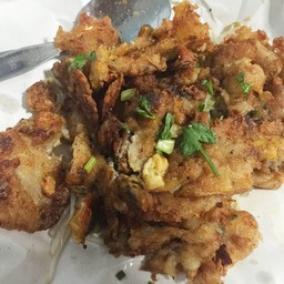 ผัดไท หอยทอด กม.25