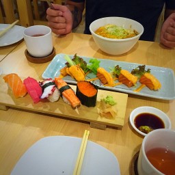 Salmon mentai .