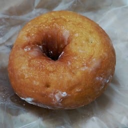 18 บาท ชิ้นเล็กๆเคลือบน้ำตาลมาทั่วๆ