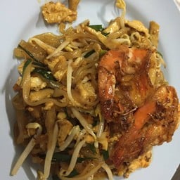 ผัดไทกุ้งสด