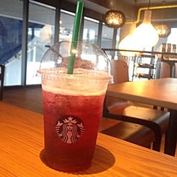 ถ่ายรูปเพลินลืมกินน 