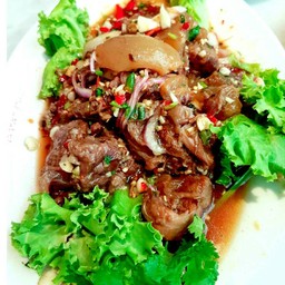 รสแซ่บ เนื้อเปื่อยนุ่มมากๆ